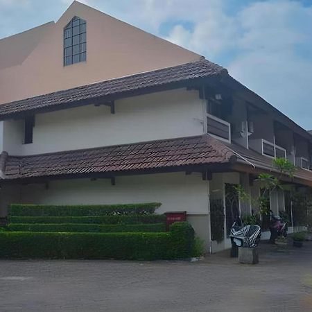 D'Arcici Hotel Plumpang Dżakarta Zewnętrze zdjęcie