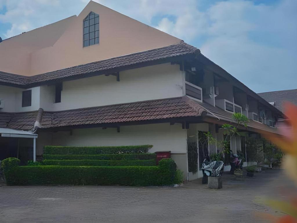 D'Arcici Hotel Plumpang Dżakarta Zewnętrze zdjęcie