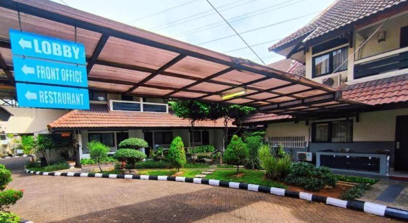 D'Arcici Hotel Plumpang Dżakarta Zewnętrze zdjęcie