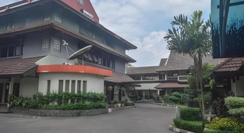 D'Arcici Hotel Plumpang Dżakarta Zewnętrze zdjęcie