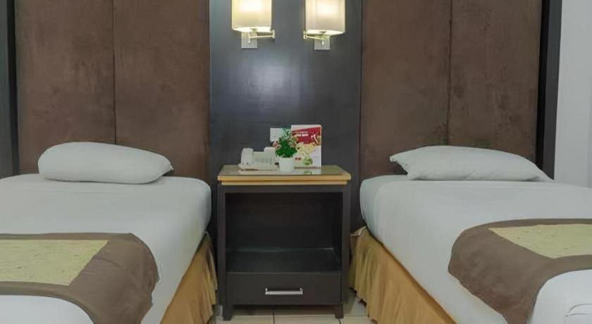 D'Arcici Hotel Plumpang Dżakarta Zewnętrze zdjęcie